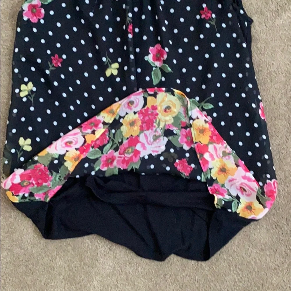 Elle Floral sleeveless ruffle neck top - Picture 11 of 11